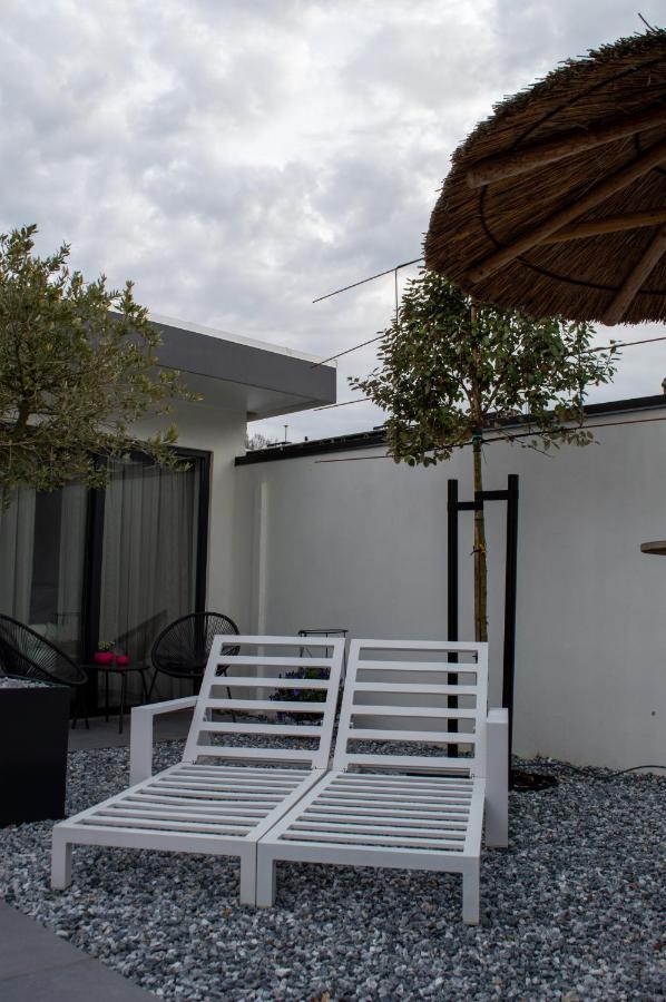 B&B Bubbles&Bites Oostvoorne Εξωτερικό φωτογραφία